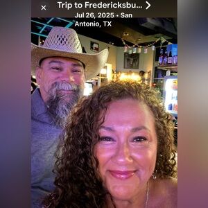 Meet your Posher, Claudia